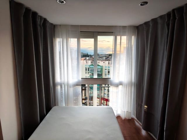 Studio for rent in Torremolinos - € 850 (Ref: 9536308)