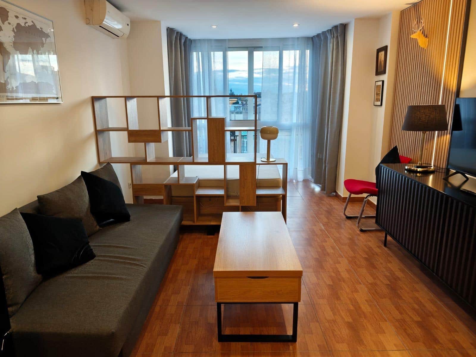 Studio for rent in Torremolinos - € 850 (Ref: 9536308)