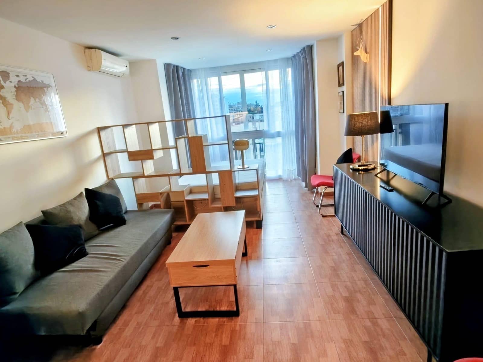 Studio for rent in Torremolinos - € 850 (Ref: 9536308)