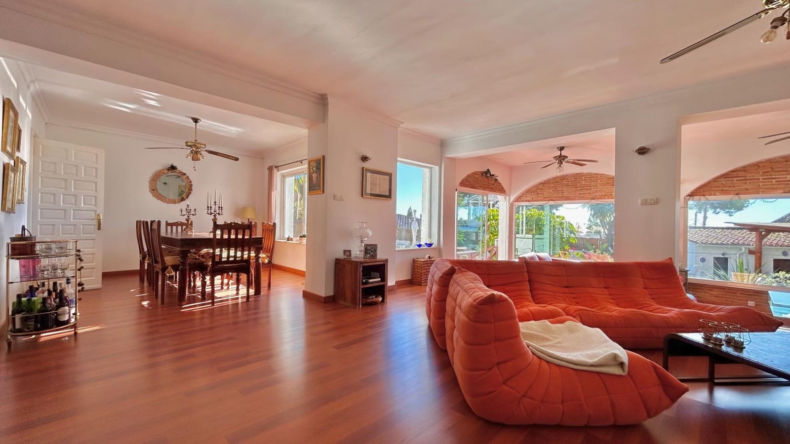 5 soveværelse Villa til salg i Torremolinos med swimmingpool garage - € 1.350.000 (Ref: 9536851)