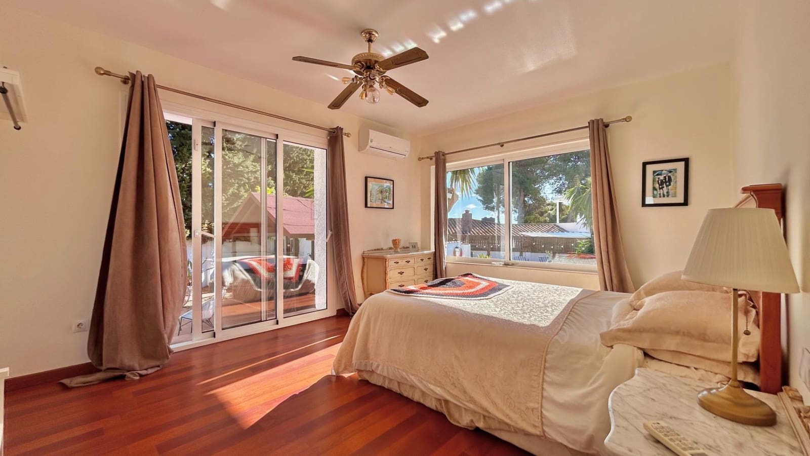 5 soveværelse Villa til salg i Torremolinos med swimmingpool garage - € 1.350.000 (Ref: 9536851)