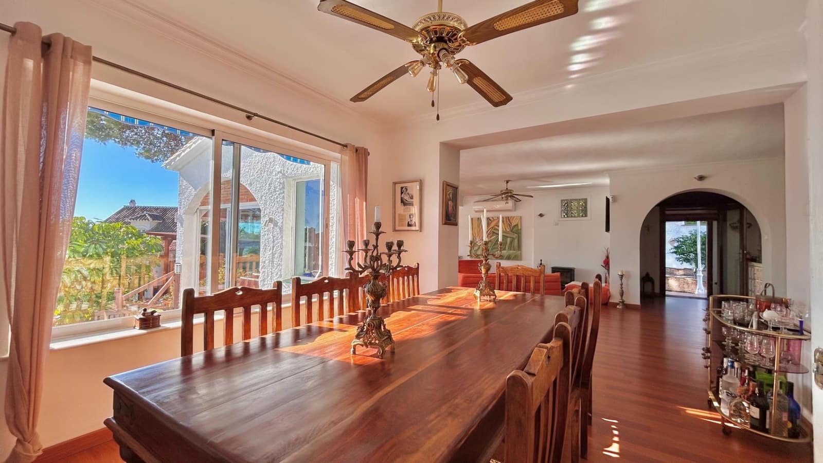 5 soveværelse Villa til salg i Torremolinos med swimmingpool garage - € 1.350.000 (Ref: 9536851)