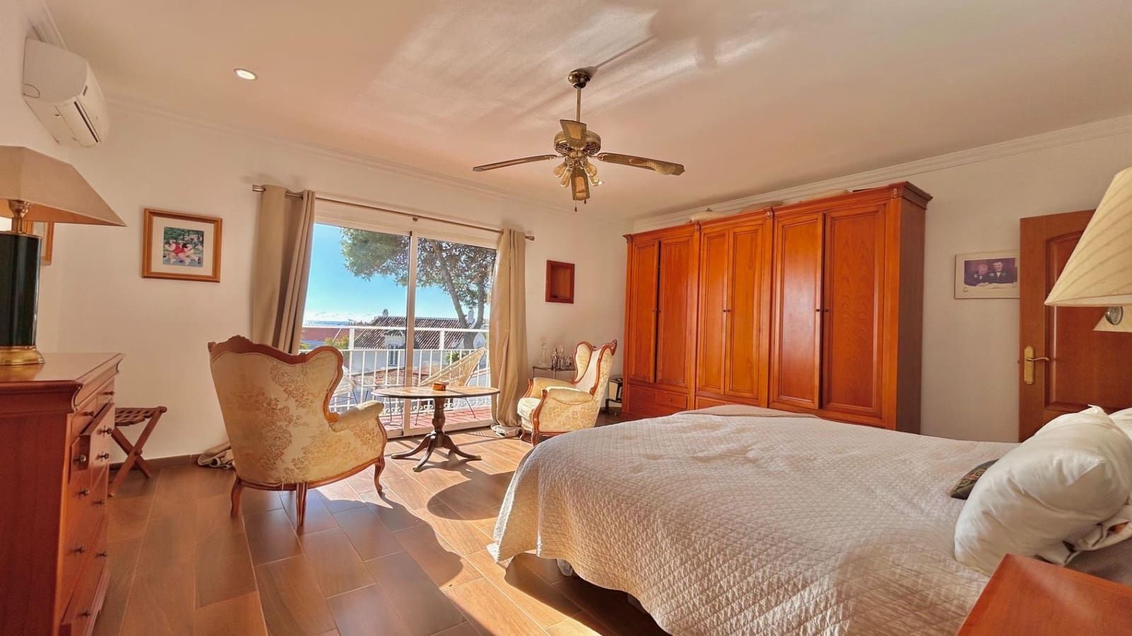 5 soveværelse Villa til salg i Torremolinos med swimmingpool garage - € 1.350.000 (Ref: 9536851)