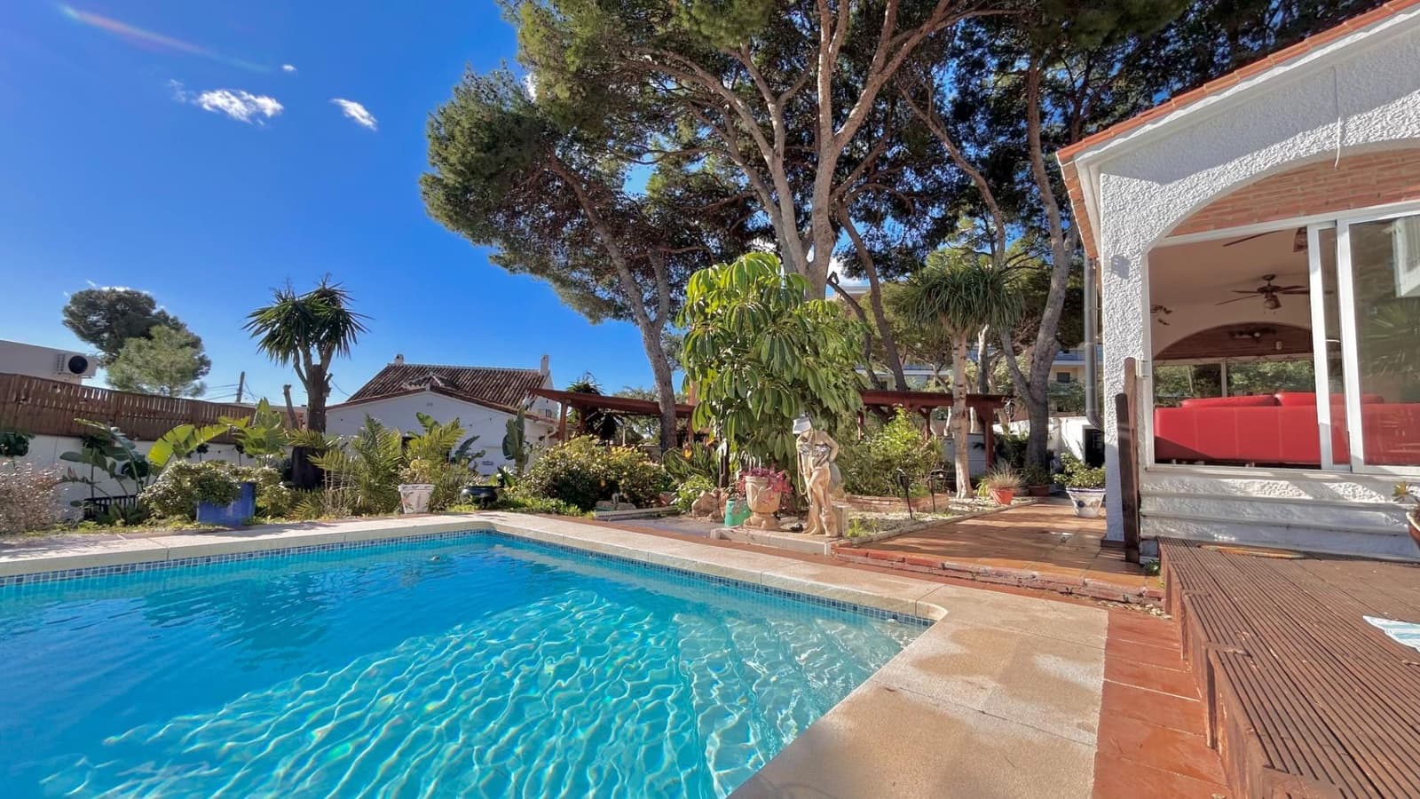 5 soveværelse Villa til salg i Torremolinos med swimmingpool garage - € 1.350.000 (Ref: 9536851)