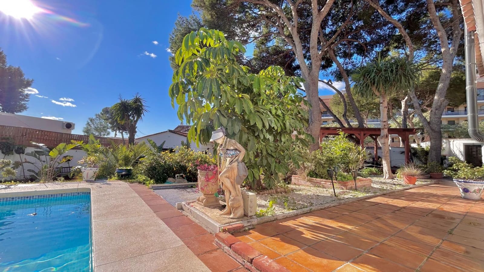 5 soveværelse Villa til salg i Torremolinos med swimmingpool garage - € 1.350.000 (Ref: 9536851)