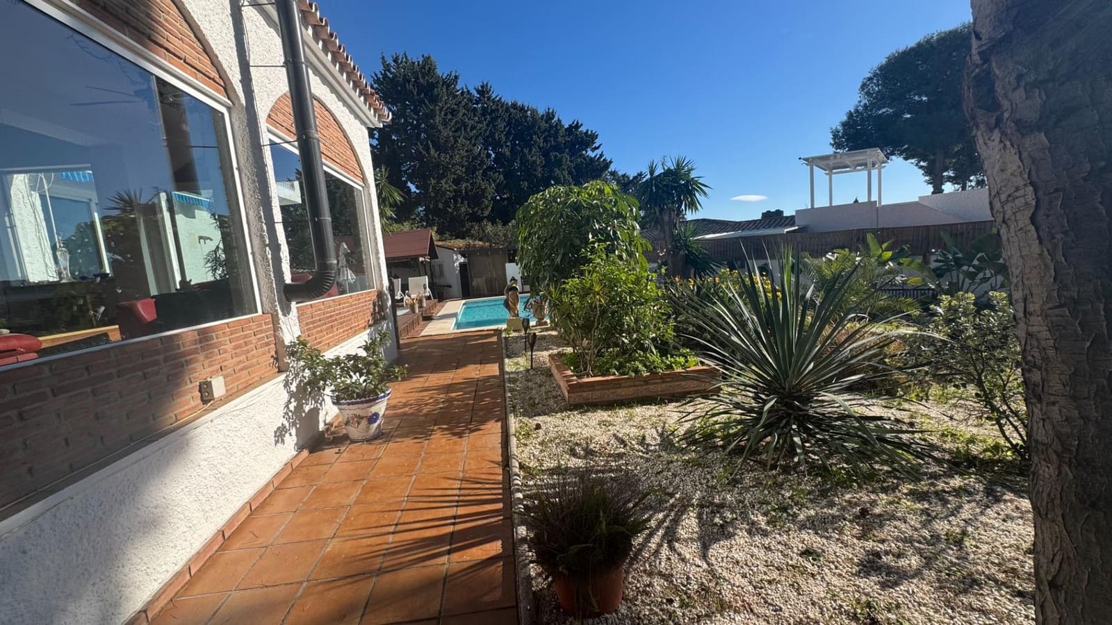 5 soveværelse Villa til salg i Torremolinos med swimmingpool garage - € 1.350.000 (Ref: 9536851)