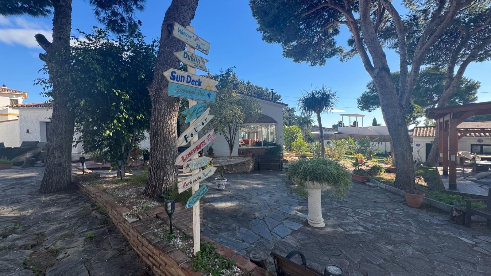 5 soveværelse Villa til salg i Torremolinos med swimmingpool garage - € 1.350.000 (Ref: 9536851)