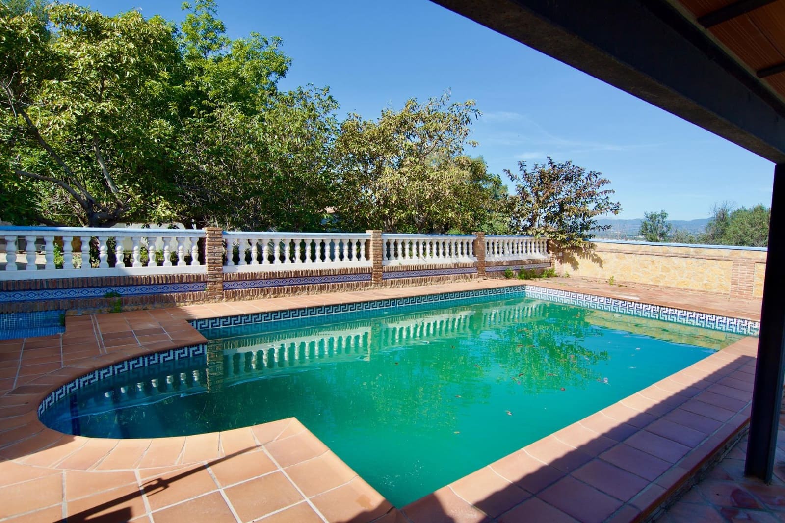 5 bedroom Villa for sale in Churriana with pool garage - € 680,000 (Ref: 9562060)
