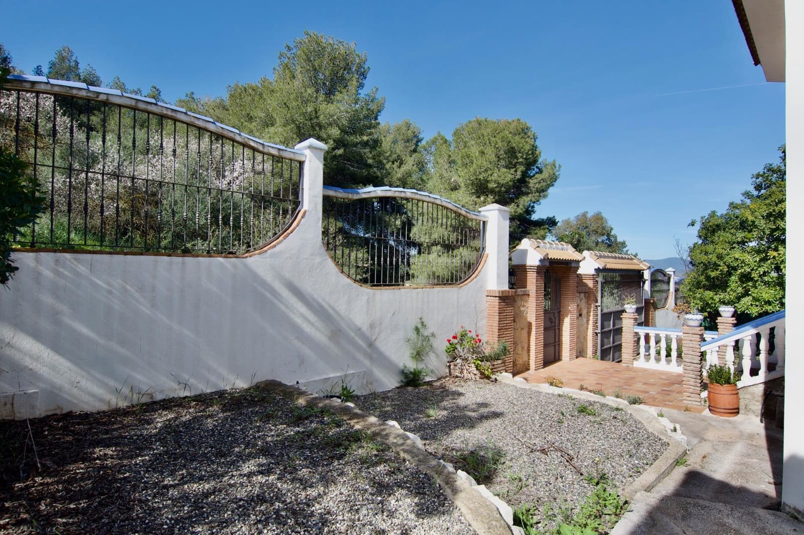 5 bedroom Villa for sale in Churriana with pool garage - € 680,000 (Ref: 9562060)