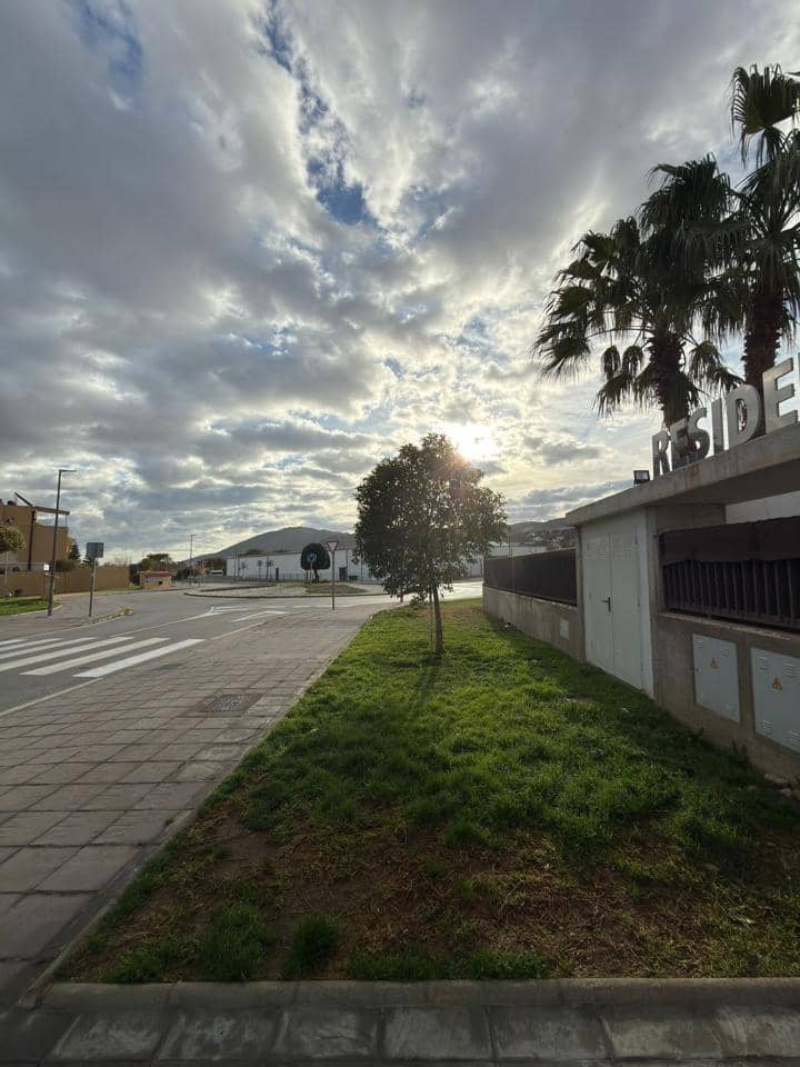 4 soverom Rekkehus til salgs i Pinos de Alhaurin med svømmebasseng - € 689 000 (Ref: 9574795)