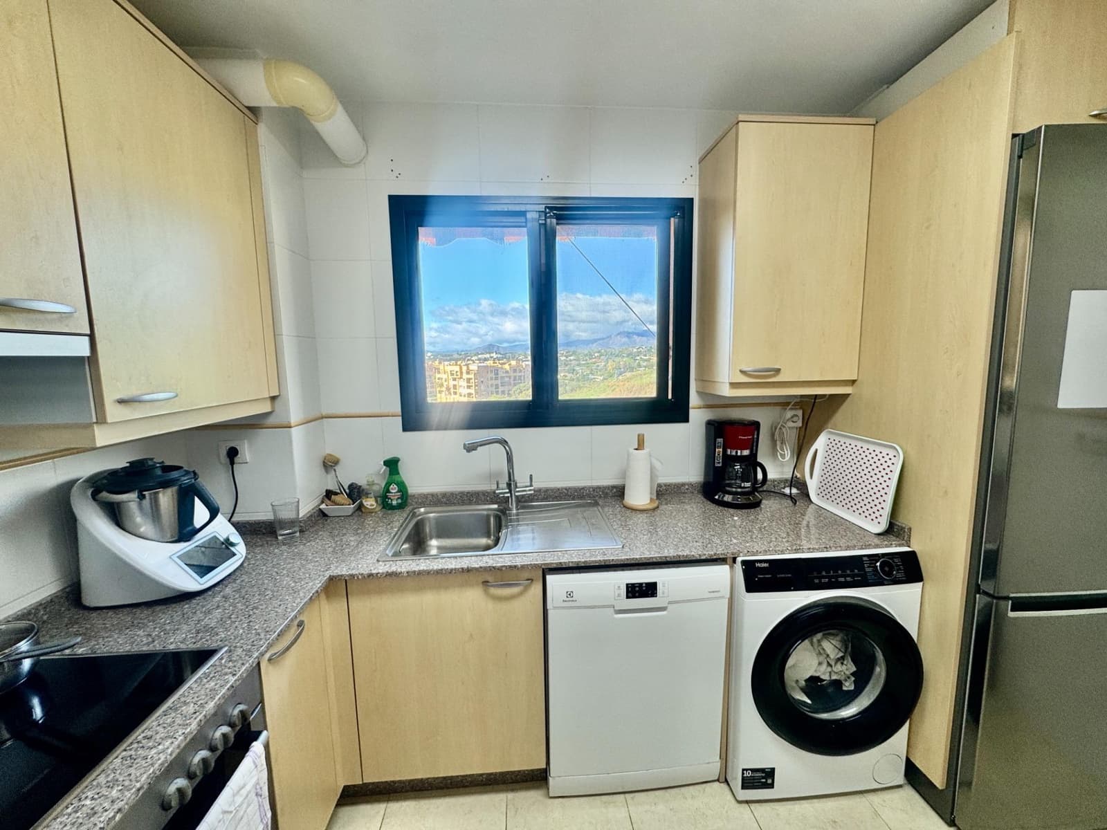 2 sovrum Lägenhet till salu i Fuengirola med pool garage - 292 300 € (Ref: 9583057)