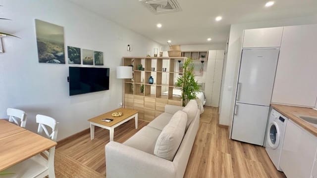 1 sypialnia Studio na sprzedaż w Torremolinos - 144 000 € (Ref: 9599681)