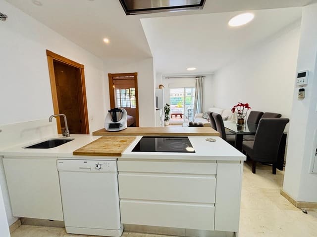 3 camera da letto Appartamento in vendita in Benalmádena con piscina garage - 390.000 € (Rif: 9599682)