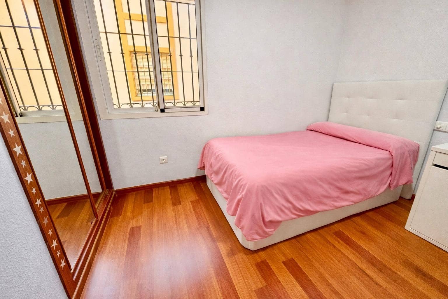 4 makuuhuone Rivitalo myytävänä paikassa Benalmadena mukana 
autotalli - 470 000 € (Ref: 9625899)