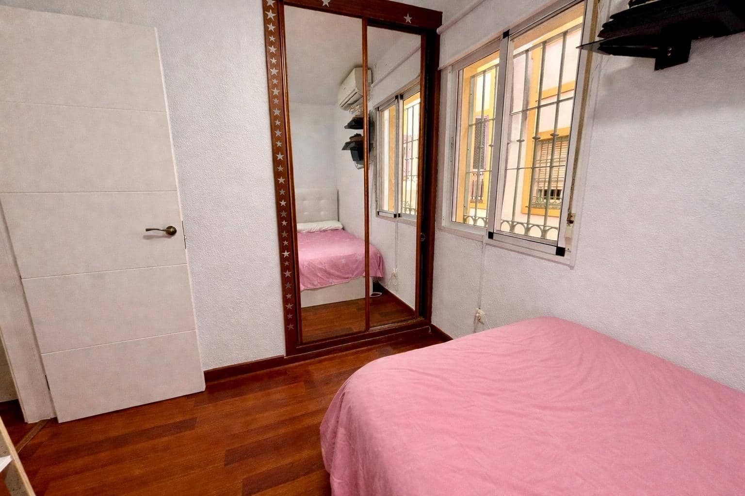 4 makuuhuone Rivitalo myytävänä paikassa Benalmadena mukana 
autotalli - 470 000 € (Ref: 9625899)