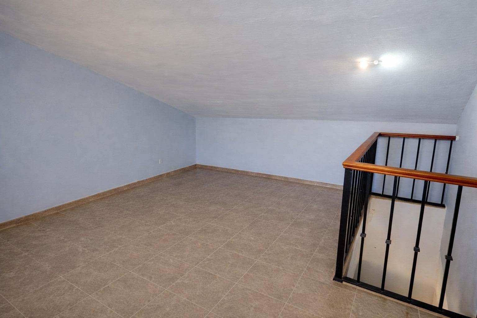 4 makuuhuone Rivitalo myytävänä paikassa Benalmadena mukana 
autotalli - 470 000 € (Ref: 9625899)