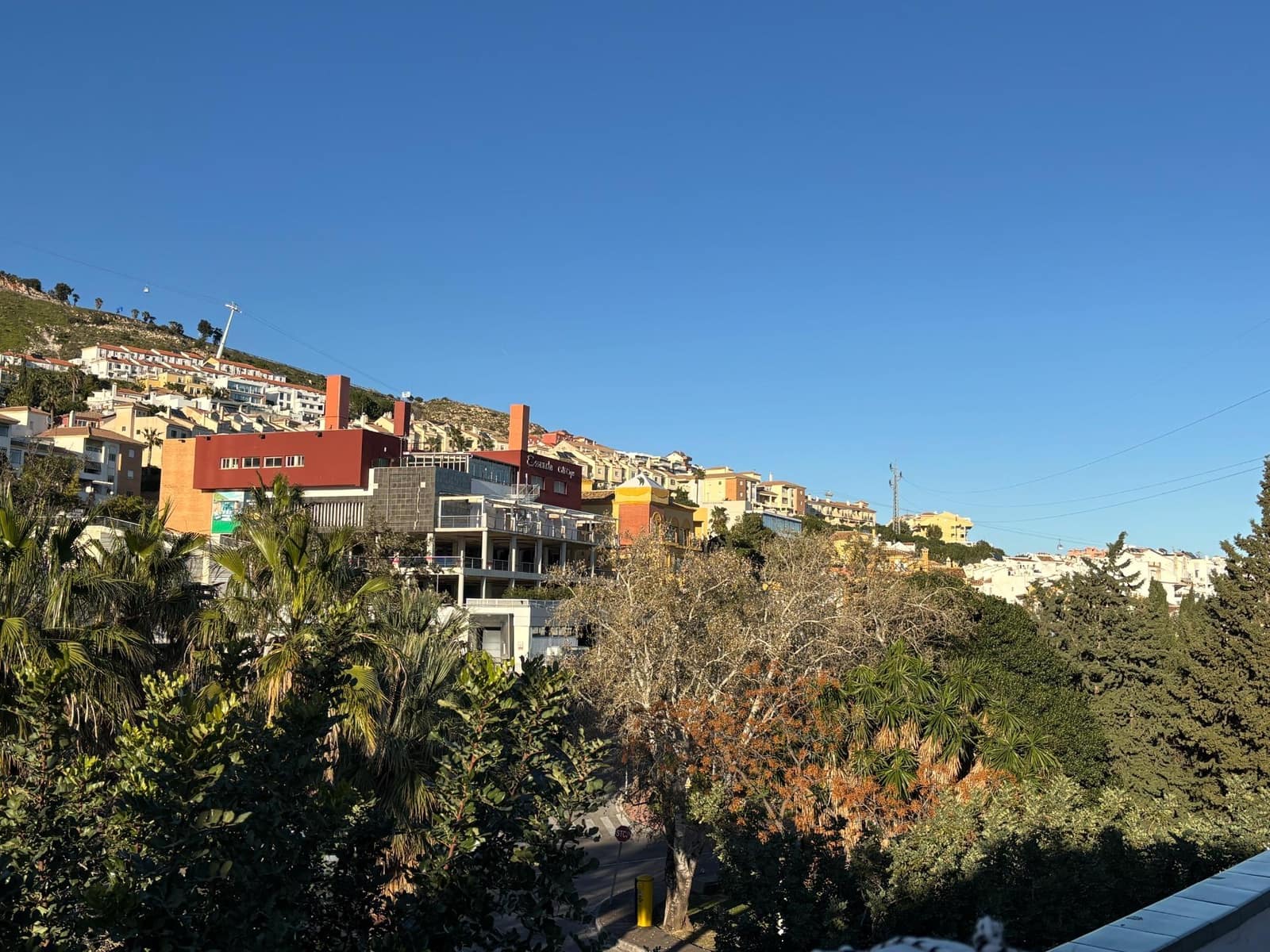 4 makuuhuone Rivitalo myytävänä paikassa Benalmadena mukana 
autotalli - 470 000 € (Ref: 9625899)