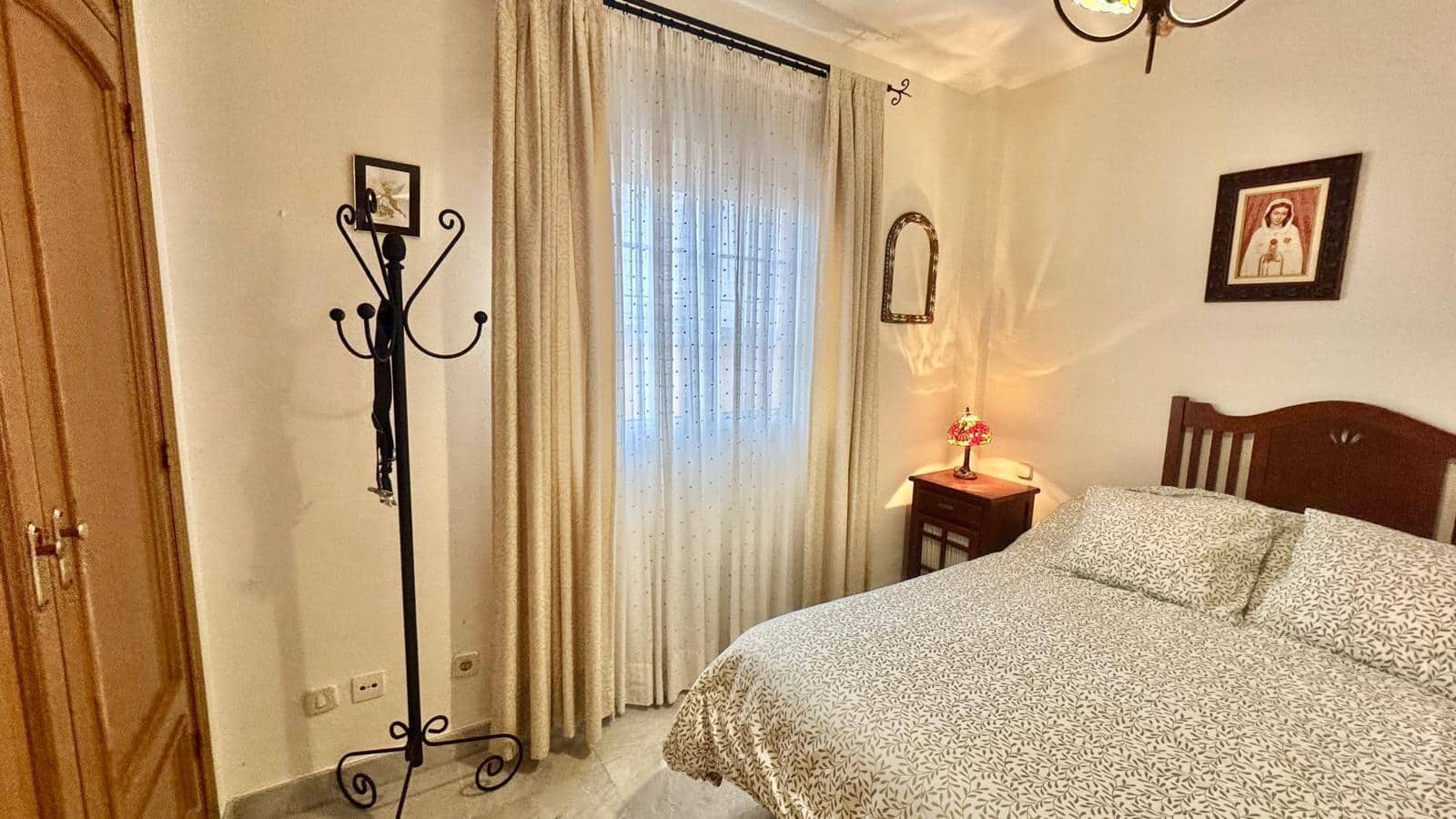 Adosado de 3 habitaciones en Torremolinos en venta con garaje - 570.000 € (Ref: 9637777)