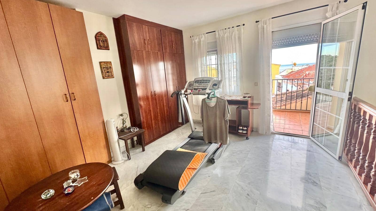 Adosado de 3 habitaciones en Torremolinos en venta con garaje - 570.000 € (Ref: 9637777)