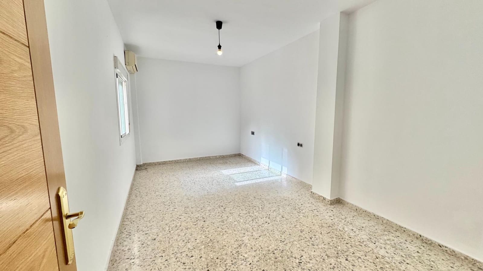 3 makuuhuone Asunto myytävänä paikassa Antequera - 178 000 € (Ref: 9652193)