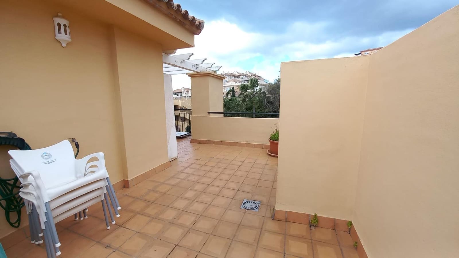 3 sovrum Takvåning till salu i Riviera del Sol med pool garage - 525 000 € (Ref: 9674450)