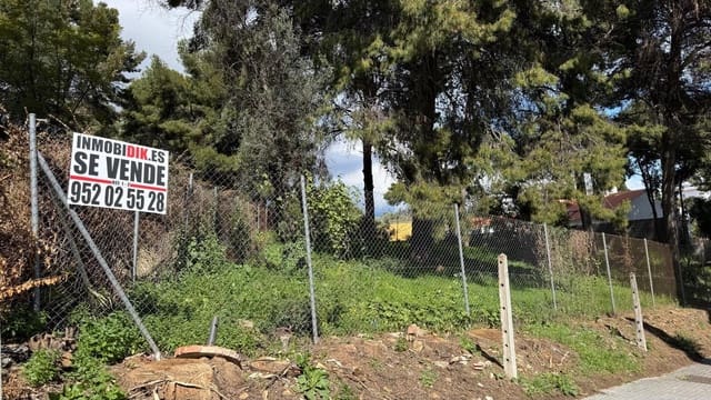Terrain à Bâtir à vendre à Torremolinos - 150 000 € (Ref: 9690963)
