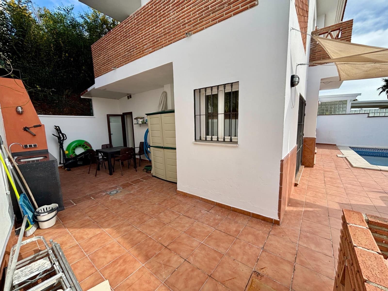 Pareado de 3 habitaciones en Benalmádena en venta con piscina garaje - 795.000 € (Ref: 9726825)