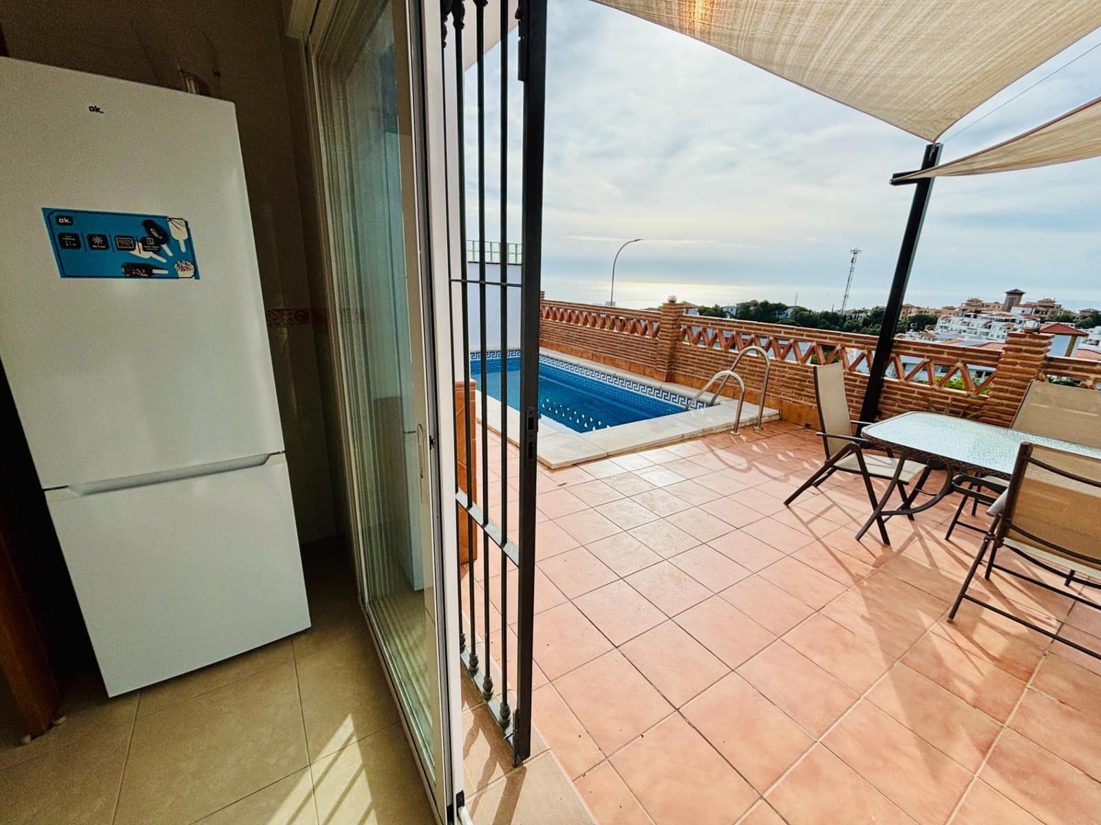 Pareado de 3 habitaciones en Benalmádena en venta con piscina garaje - 795.000 € (Ref: 9726825)