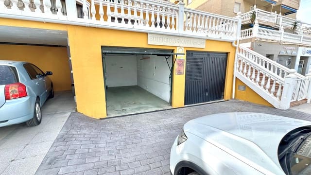 Garage te koop in Torremolinos - € 35.000 (Ref: 9755895)