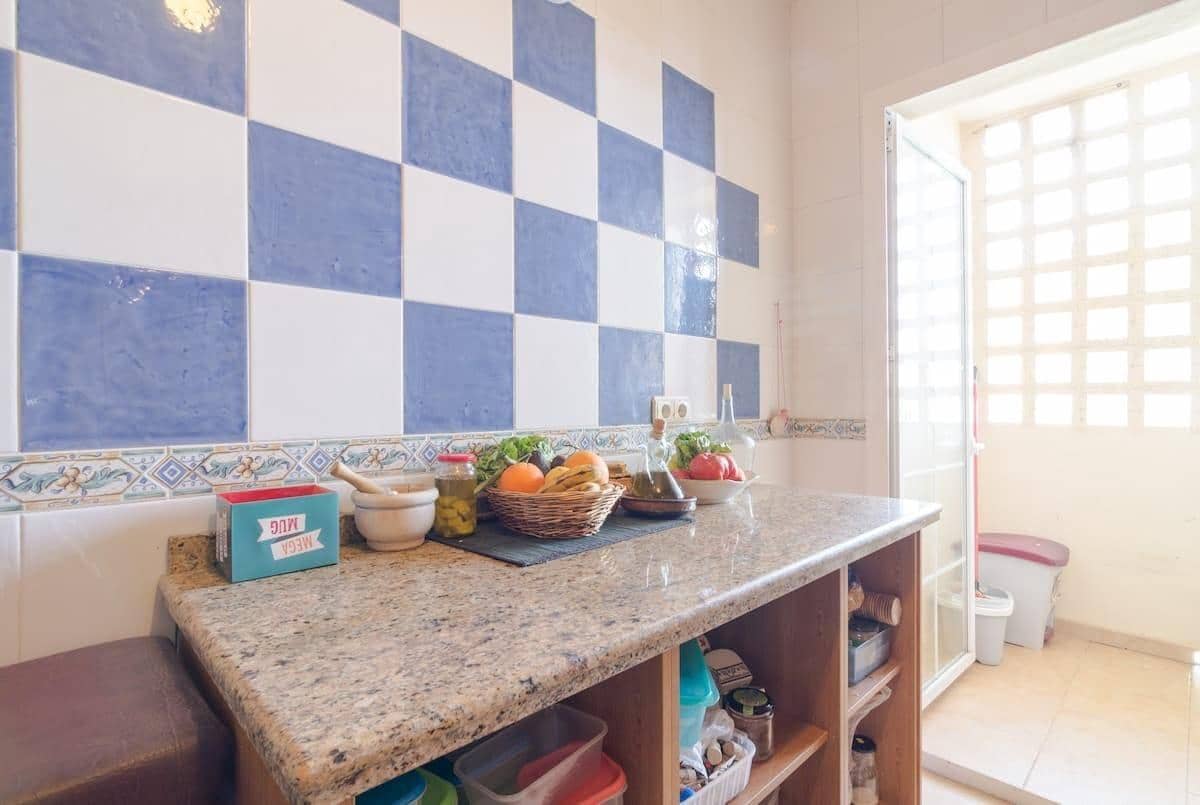 2 soverom Leilighet til salgs i Torremolinos med svømmebasseng garasje - € 550 000 (Ref: 9762141)