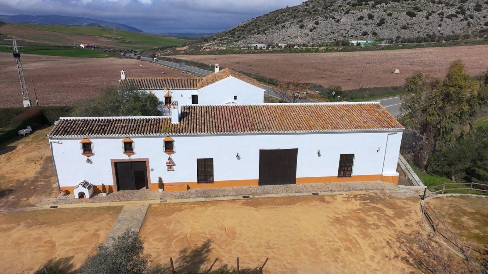 10 camera da letto Finca/Casa di Campagna in vendita in Teba con piscina garage - 2.000.000 € (Rif: 9786786)