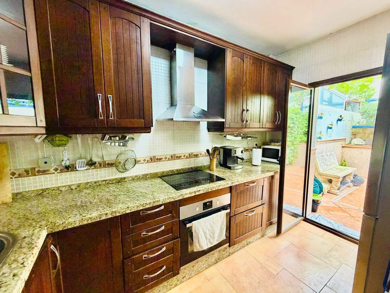 4 Zimmer Reihenhaus zu verkaufen in Benalmadena mit Garage - 453.000 € (Ref: 9786787)