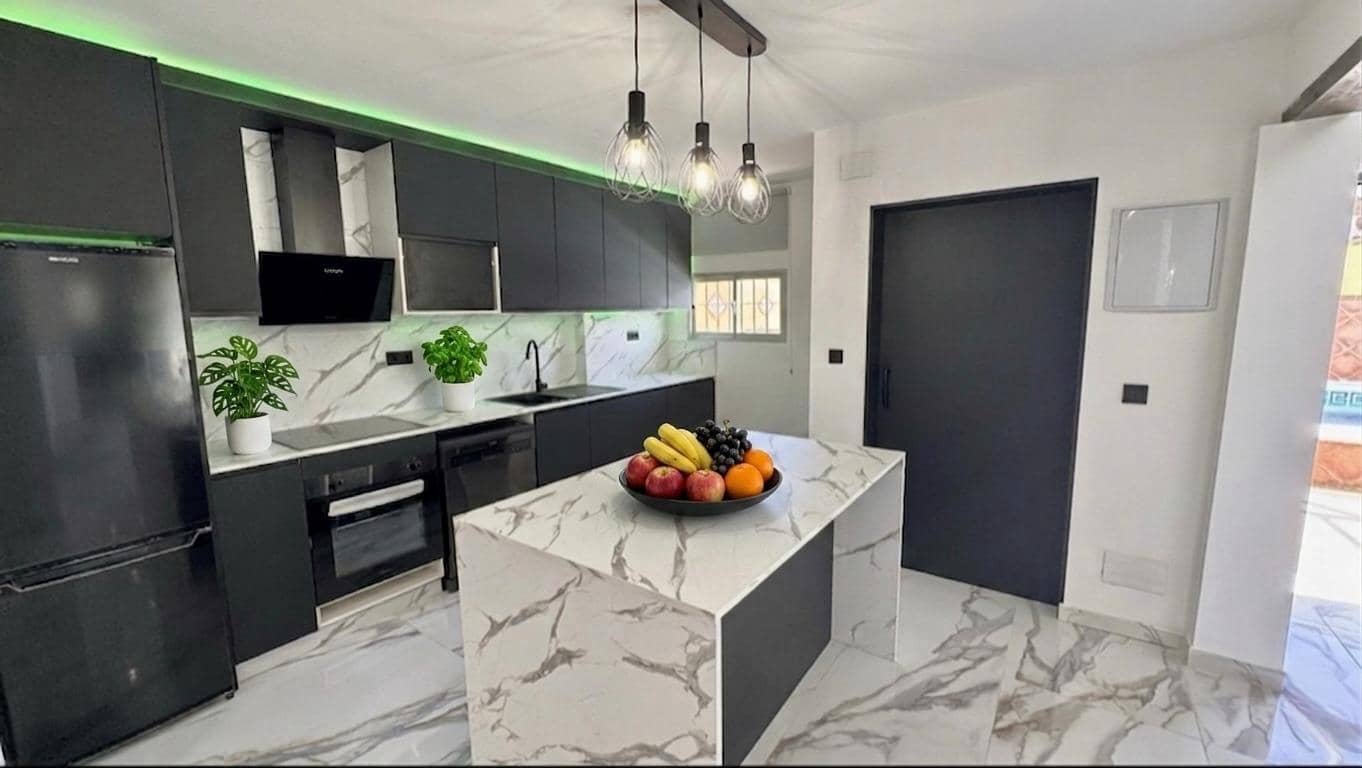 5 sypialnia Willa na sprzedaż w Alhaurin de la Torre z basenem garażem - 775 000 € (Ref: 9791241)