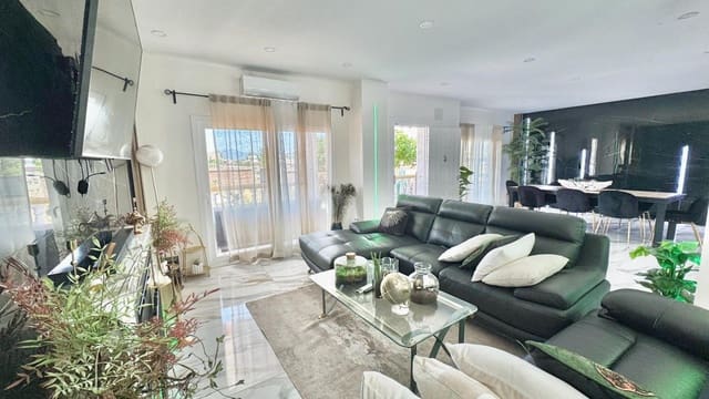 5 sypialnia Willa na sprzedaż w Alhaurín de la Torre z basenem garażem - 775 000 € (Ref: 9791241)