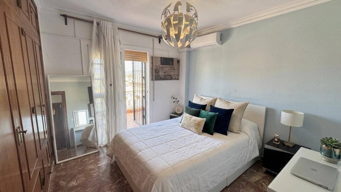 5 sypialnia Willa na sprzedaż w Alhaurin de la Torre z basenem garażem - 775 000 € (Ref: 9791241)