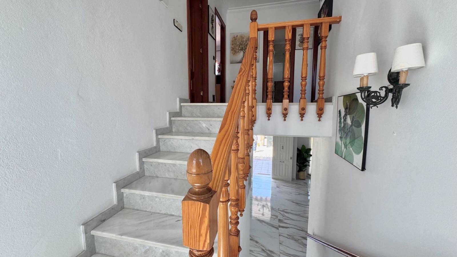 5 sypialnia Willa na sprzedaż w Alhaurin de la Torre z basenem garażem - 775 000 € (Ref: 9791241)