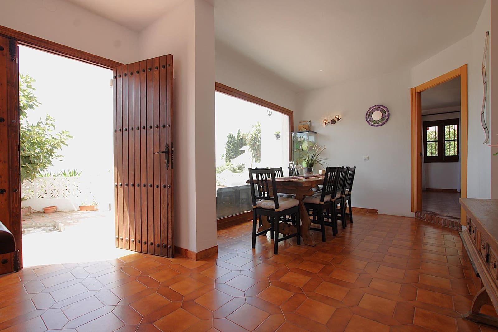 4 makuuhuone Huvila myytävänä paikassa Benalmadena mukana uima-altaan 
autotalli - 750 000 € (Ref: 9804527)