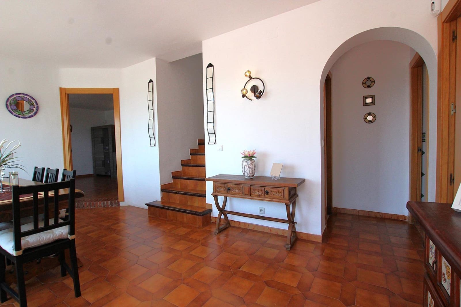 4 makuuhuone Huvila myytävänä paikassa Benalmadena mukana uima-altaan 
autotalli - 750 000 € (Ref: 9804527)