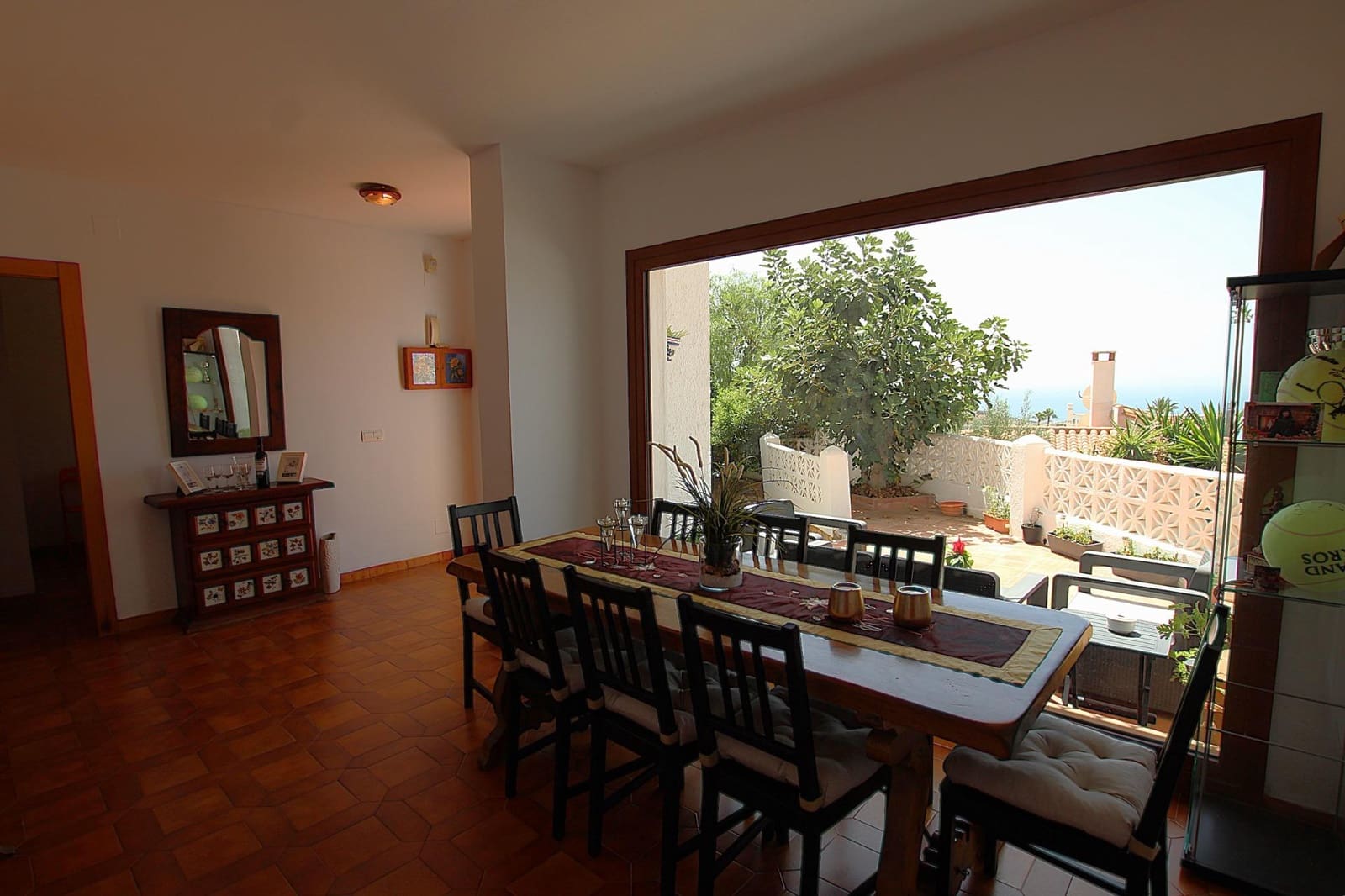 4 makuuhuone Huvila myytävänä paikassa Benalmadena mukana uima-altaan 
autotalli - 750 000 € (Ref: 9804527)