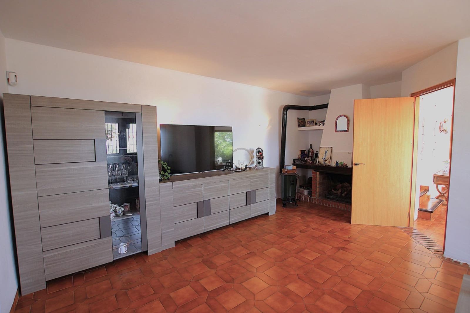 4 makuuhuone Huvila myytävänä paikassa Benalmadena mukana uima-altaan 
autotalli - 750 000 € (Ref: 9804527)