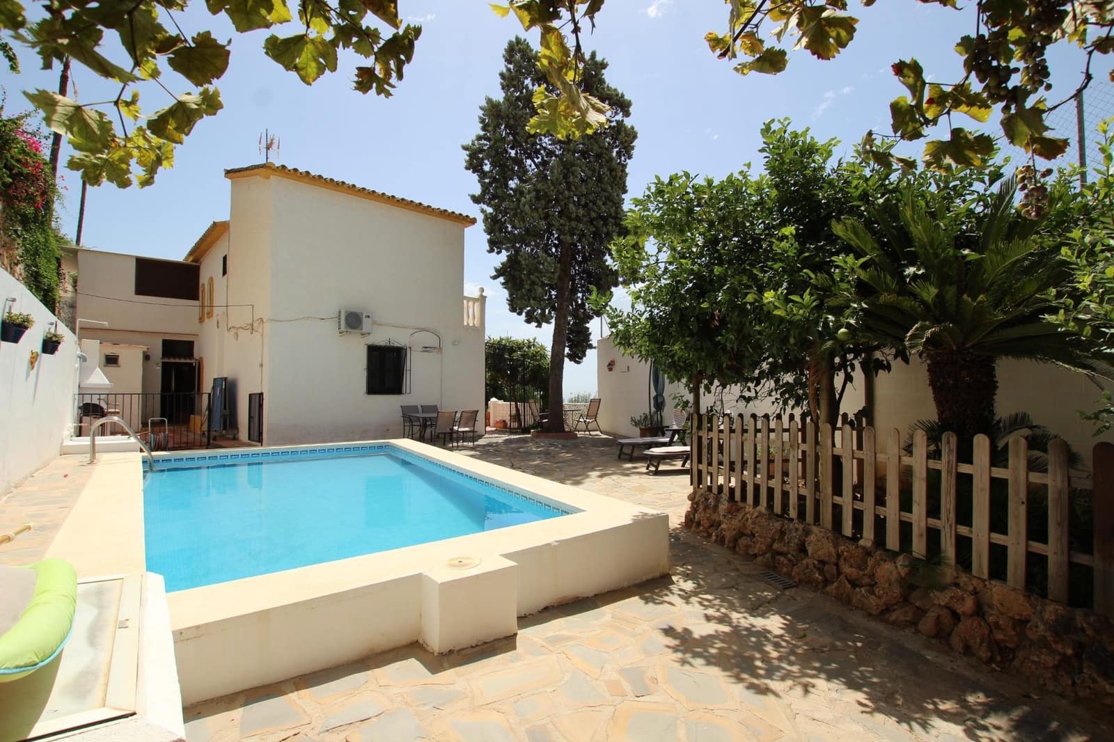 4 makuuhuone Huvila myytävänä paikassa Benalmadena mukana uima-altaan 
autotalli - 750 000 € (Ref: 9804527)