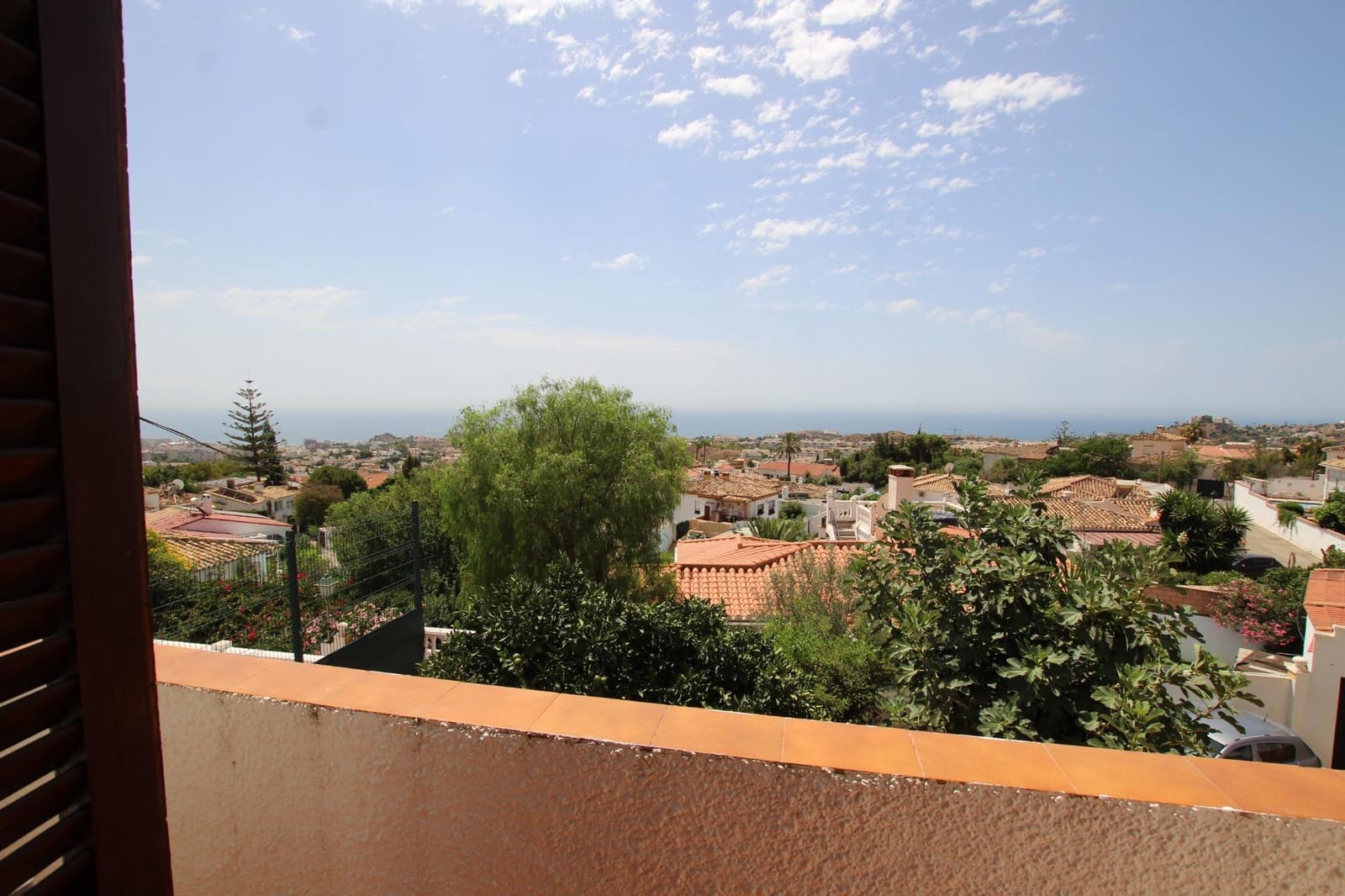 4 makuuhuone Huvila myytävänä paikassa Benalmadena mukana uima-altaan 
autotalli - 750 000 € (Ref: 9804527)