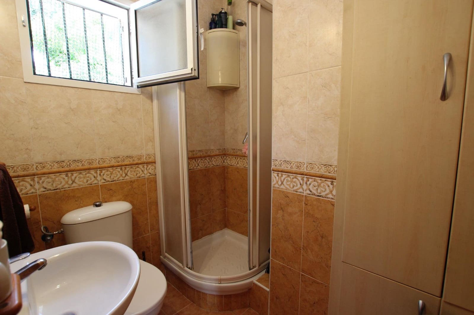 4 makuuhuone Huvila myytävänä paikassa Benalmadena mukana uima-altaan 
autotalli - 750 000 € (Ref: 9804527)