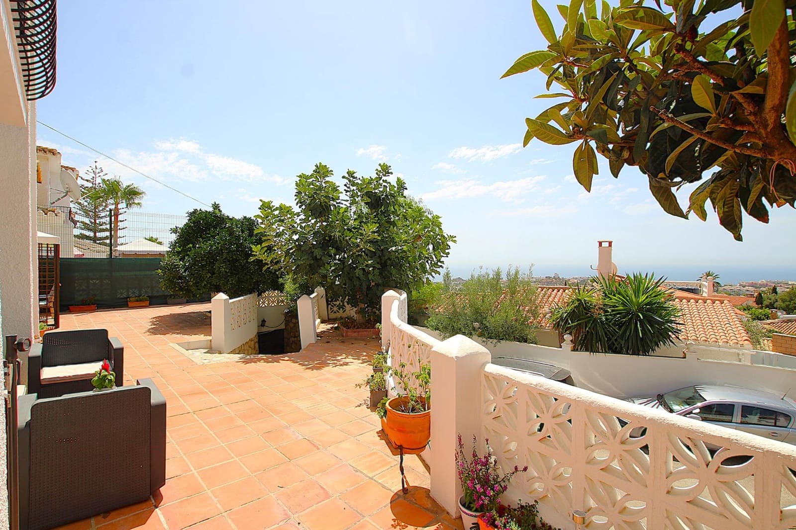 4 makuuhuone Huvila myytävänä paikassa Benalmadena mukana uima-altaan 
autotalli - 750 000 € (Ref: 9804527)