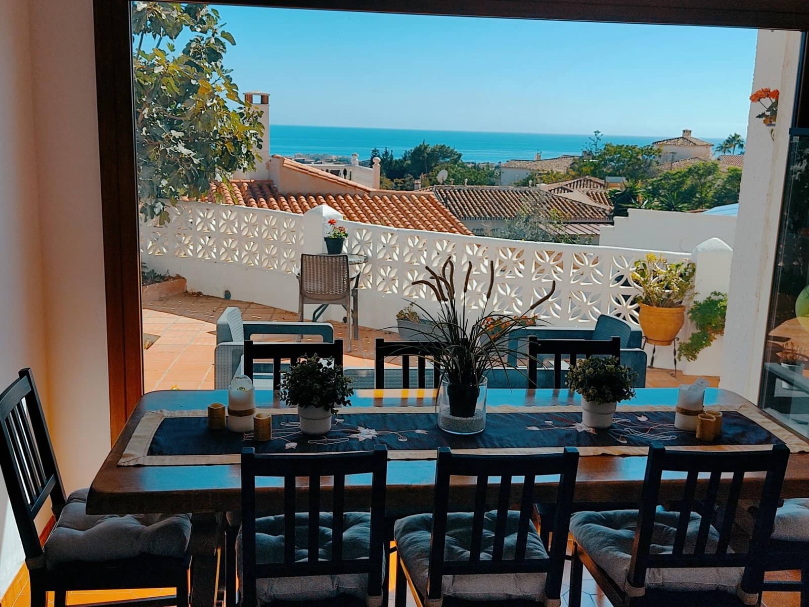 4 makuuhuone Huvila myytävänä paikassa Benalmadena mukana uima-altaan 
autotalli - 750 000 € (Ref: 9804527)