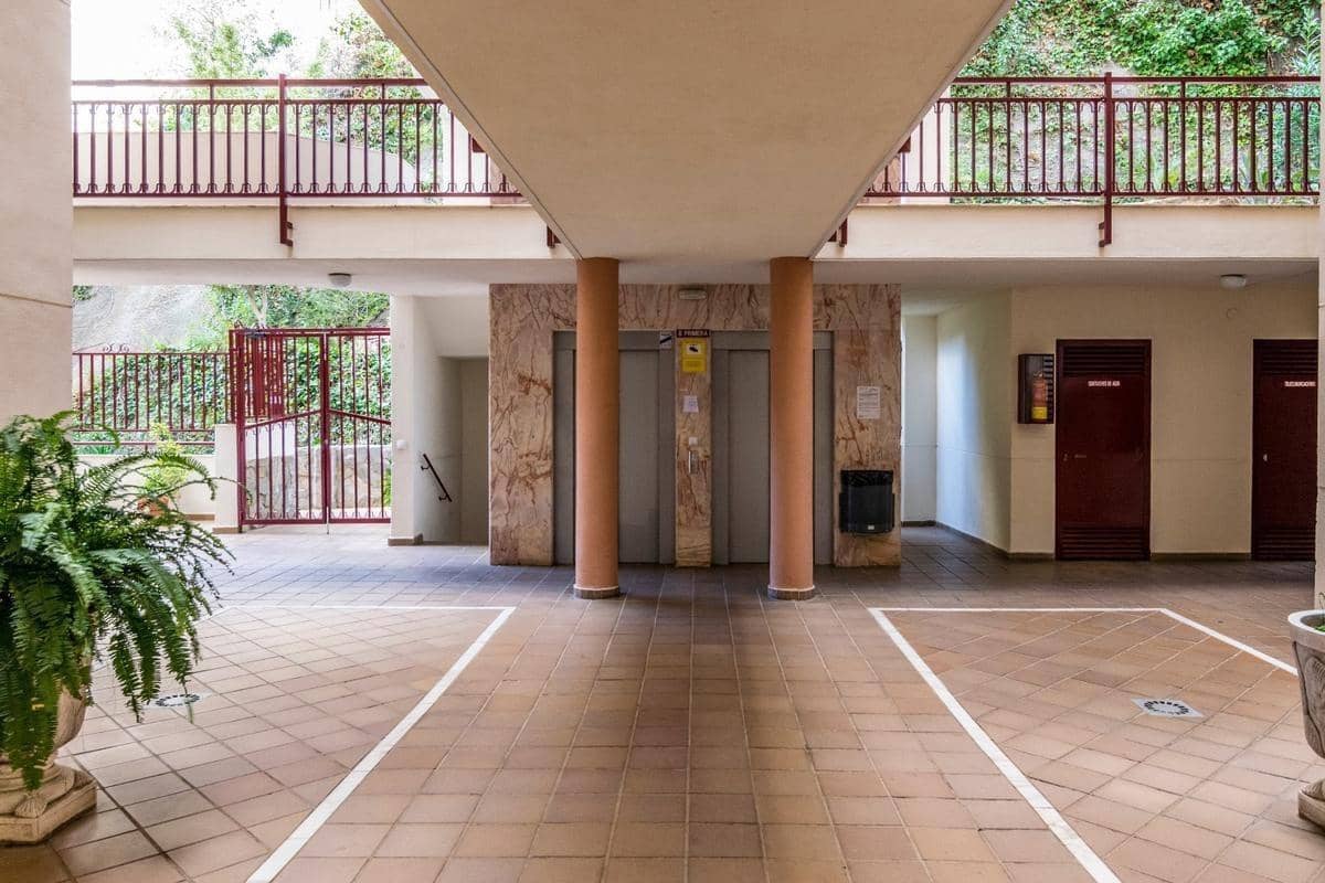 3 sovrum Lägenhet till salu i Torrequebrada med pool garage - 498 000 € (Ref: 9806634)