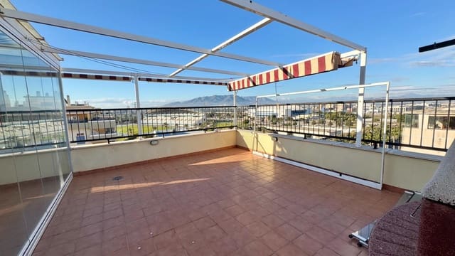 4 sypialnia Penthouse do wynajęcia w Finca El Pato, Miasto Málaga z basenem - 2 000 € (Ref: 9820379)