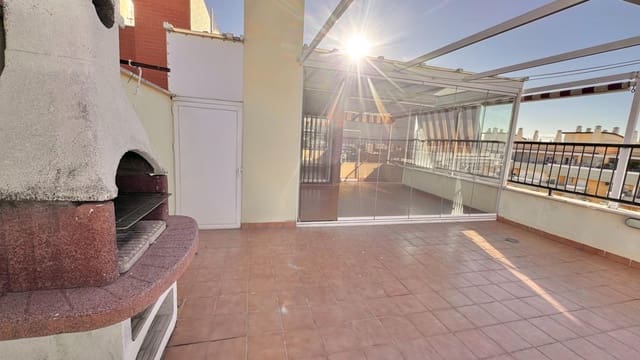 4 sypialnia Penthouse do wynajęcia w Finca El Pato, Miasto Málaga z basenem - 2 000 € (Ref: 9820379)