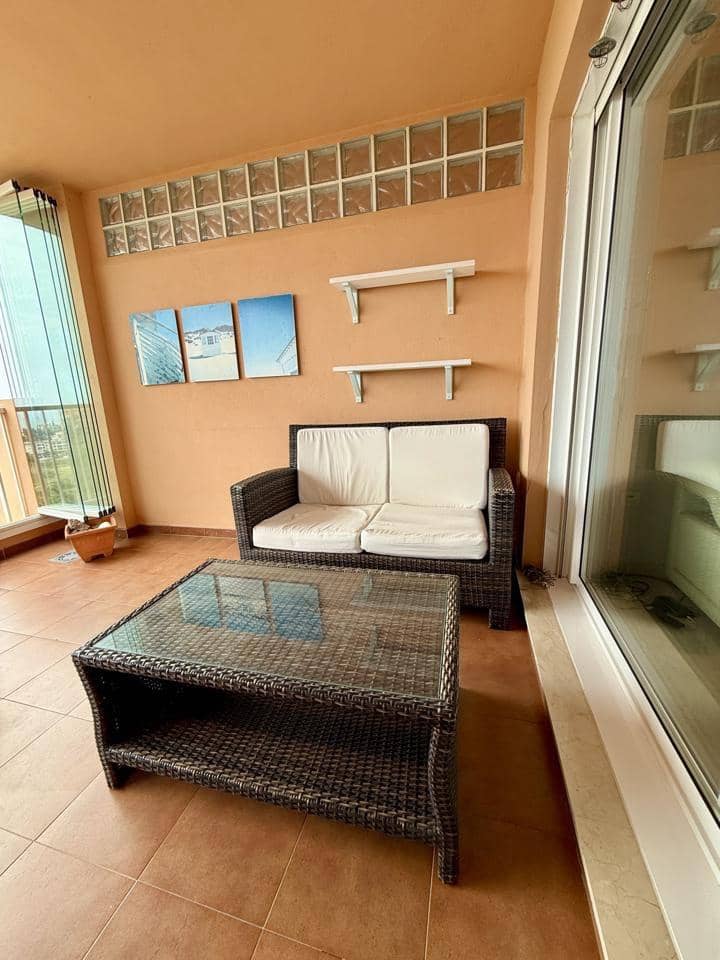 2 soverom Leilighet til salgs i Fuengirola med svømmebasseng garasje - € 380 000 (Ref: 9820381)