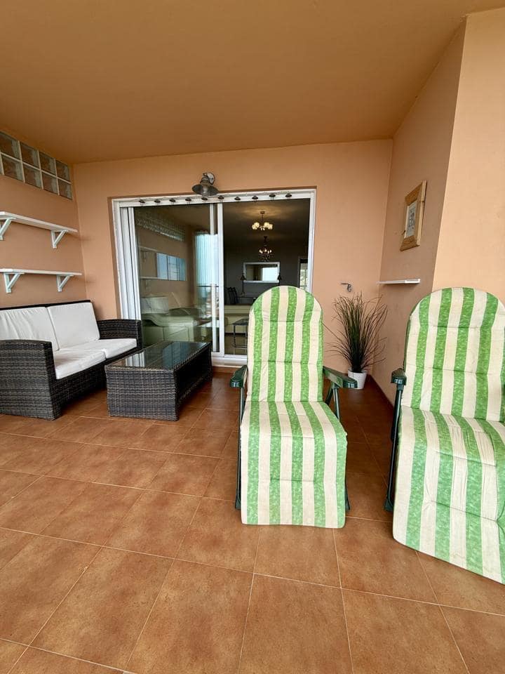 2 soverom Leilighet til salgs i Fuengirola med svømmebasseng garasje - € 380 000 (Ref: 9820381)